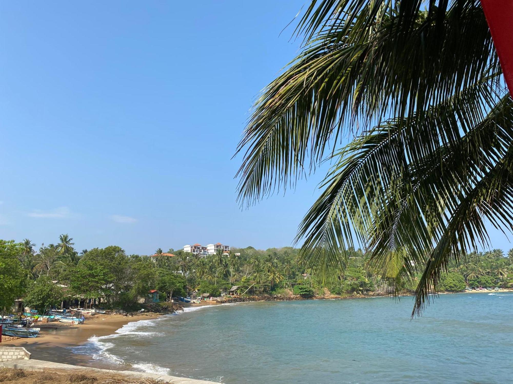 Surf Paradise Tangalle Exterior photo