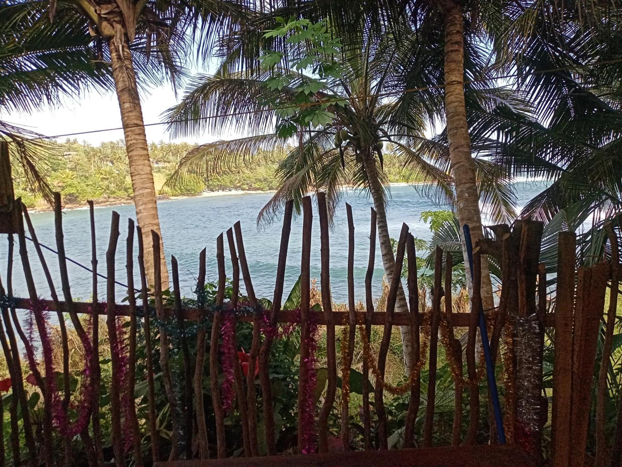 Surf Paradise Tangalle Exterior photo